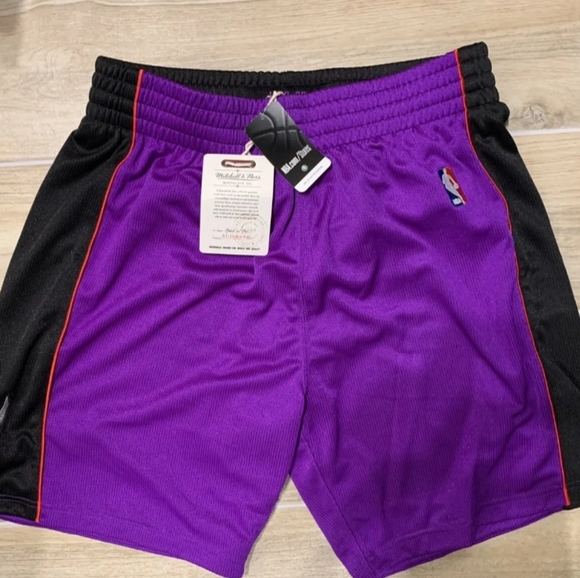 AUTHENTIC Toronto Raptors Shorts Men's NEW Size S Fits Like A Medium Throwback